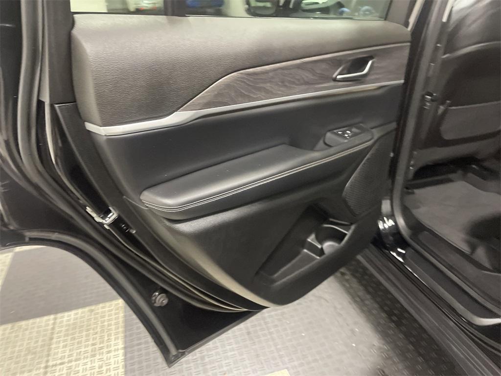 used 2023 Jeep Grand Cherokee L car, priced at $26,537