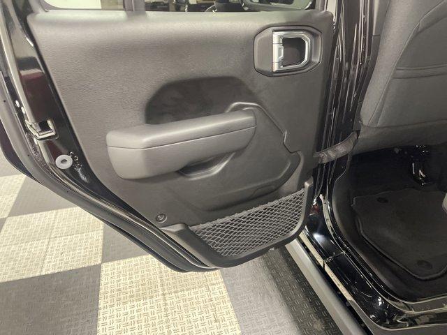 new 2025 Jeep Gladiator car, priced at $41,303
