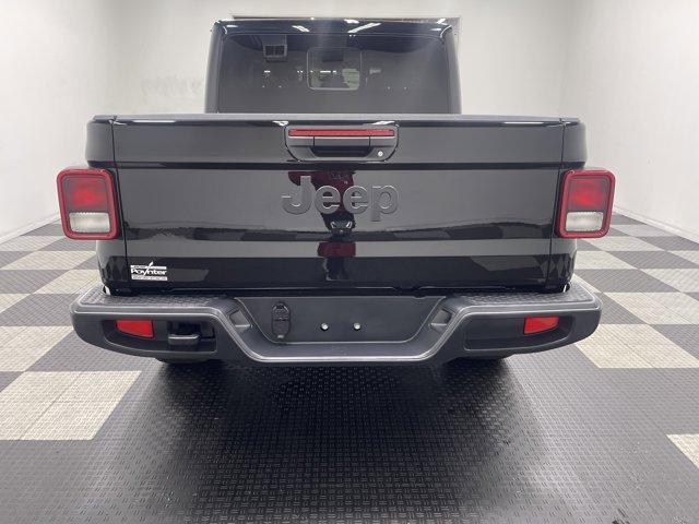 new 2025 Jeep Gladiator car, priced at $41,303