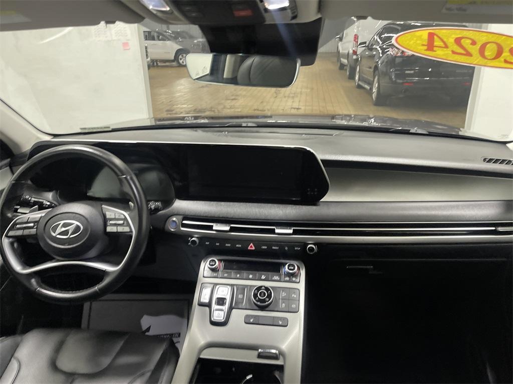 used 2024 Hyundai Palisade car, priced at $31,756
