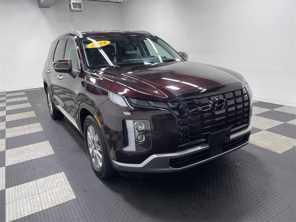 used 2024 Hyundai Palisade car, priced at $31,756