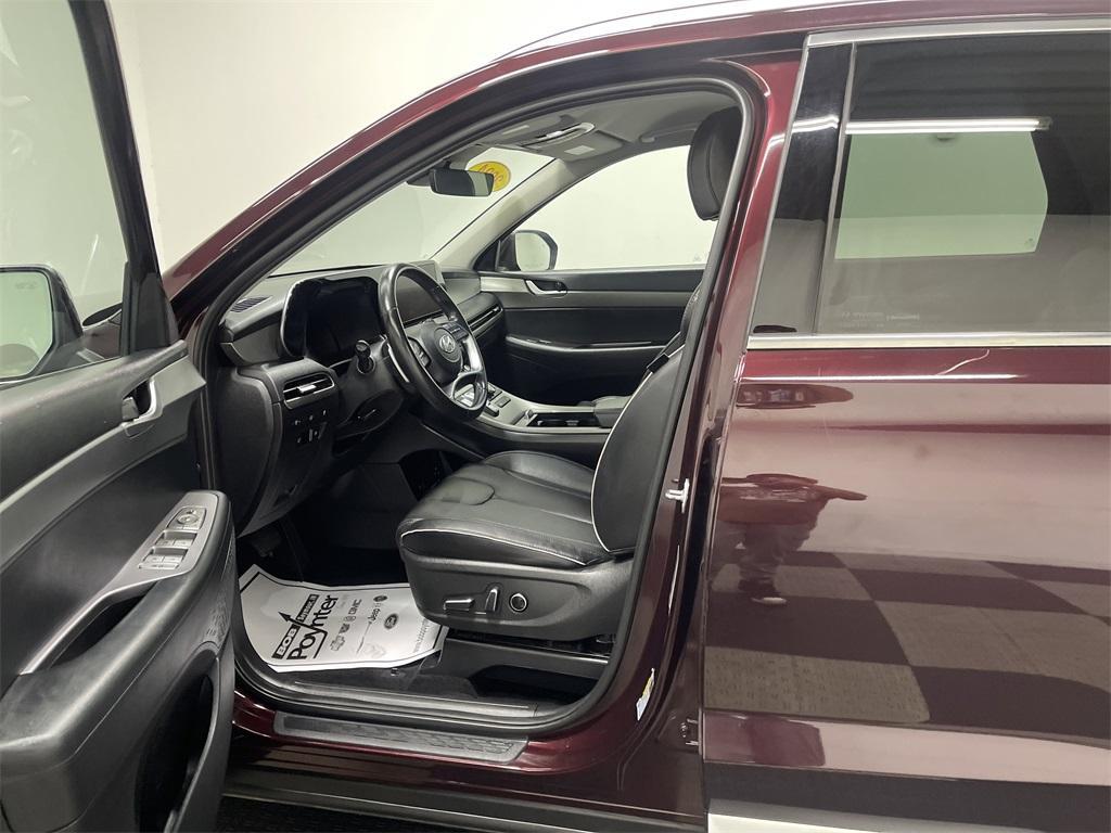 used 2024 Hyundai Palisade car, priced at $31,756