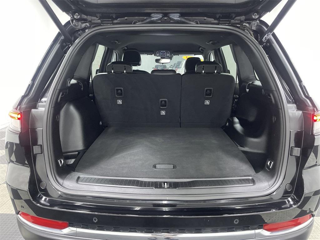 used 2024 Jeep Grand Cherokee car, priced at $36,516