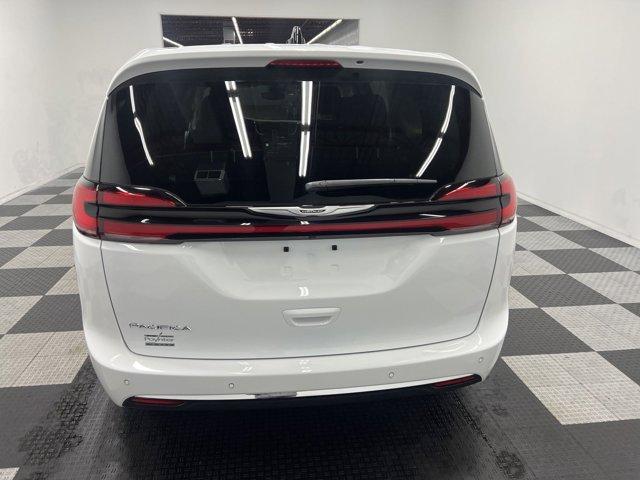 new 2024 Chrysler Pacifica car, priced at $41,600
