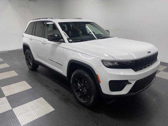 new 2024 Jeep Grand Cherokee car, priced at $38,738