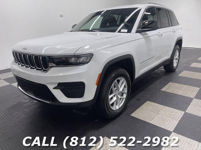 new 2025 Jeep Grand Cherokee car, priced at $39,177