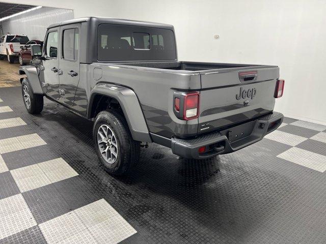 new 2024 Jeep Gladiator car, priced at $49,895