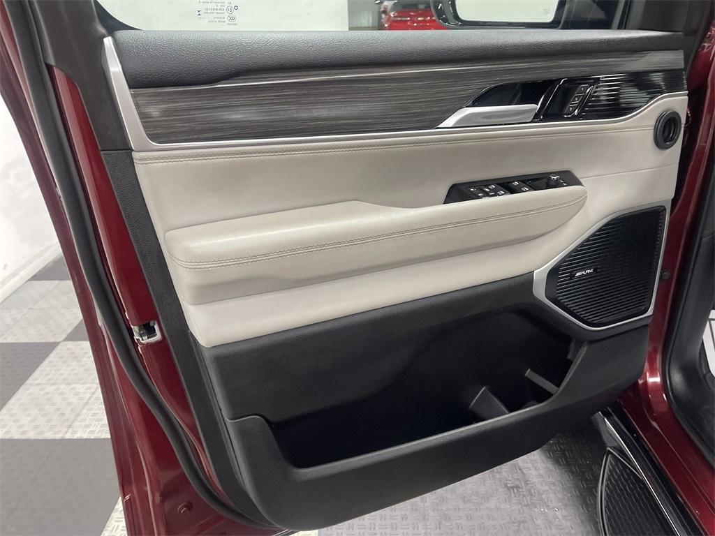 used 2023 Jeep Wagoneer L car, priced at $39,330