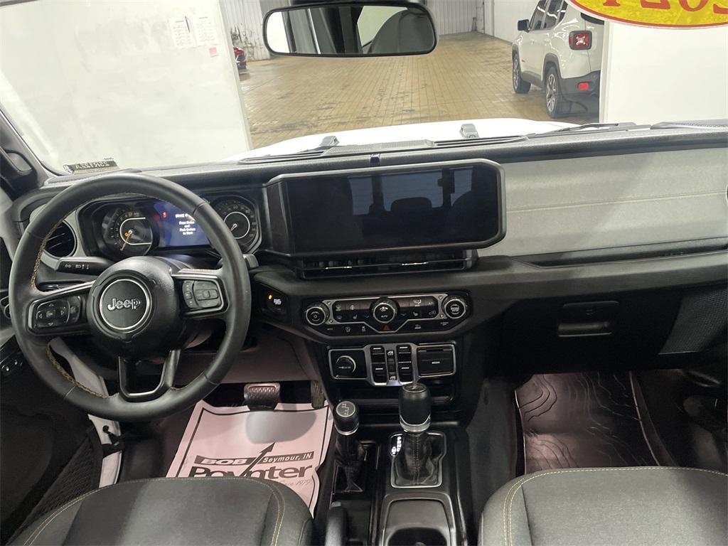 used 2024 Jeep Gladiator car, priced at $36,663