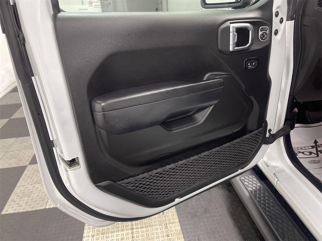 used 2024 Jeep Gladiator car, priced at $36,663
