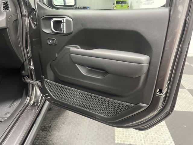 new 2025 Jeep Gladiator car, priced at $41,303