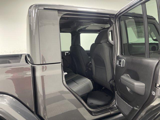 new 2025 Jeep Gladiator car, priced at $41,303