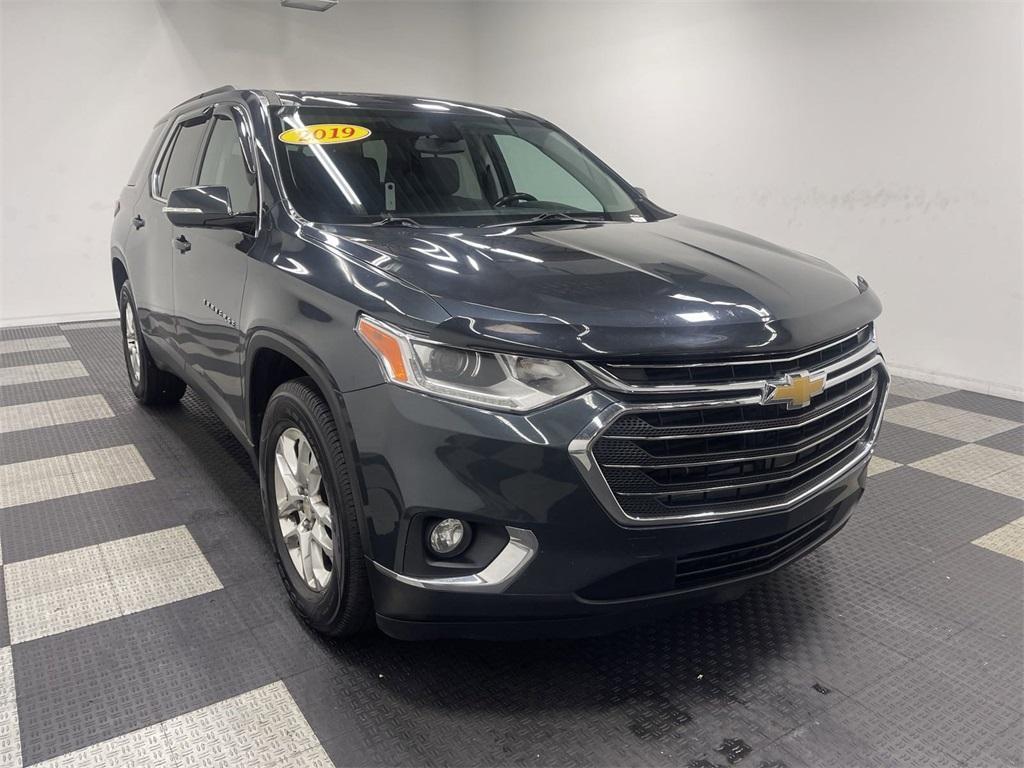 used 2019 Chevrolet Traverse car, priced at $17,672