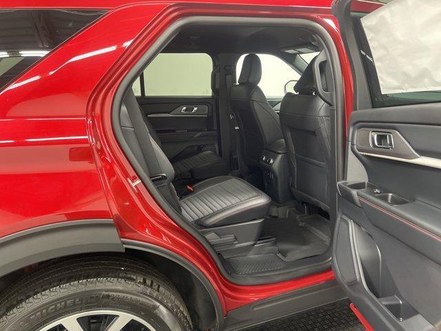 new 2025 Ford Explorer car, priced at $45,415