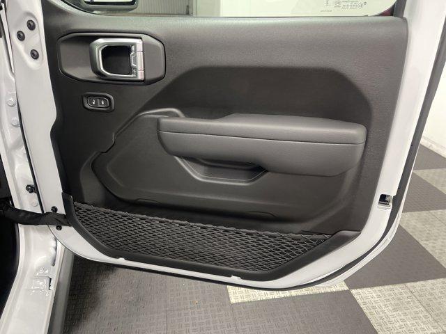 new 2025 Jeep Gladiator car, priced at $41,505