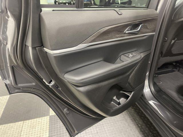new 2025 Jeep Grand Cherokee car, priced at $47,861