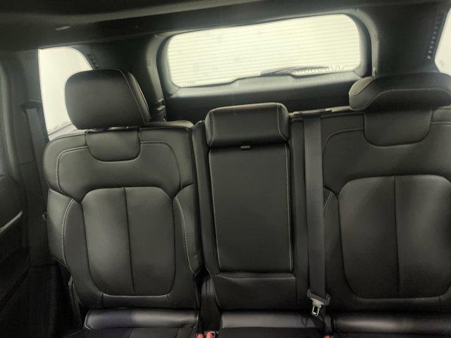 new 2025 Jeep Grand Cherokee car, priced at $47,861