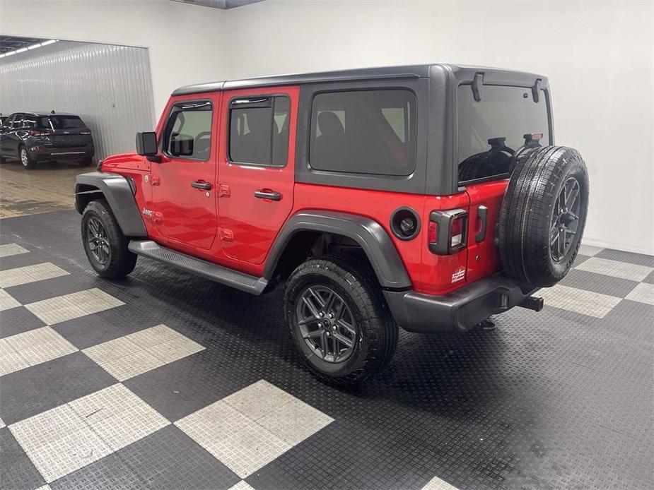 used 2018 Jeep Wrangler Unlimited car, priced at $19,556