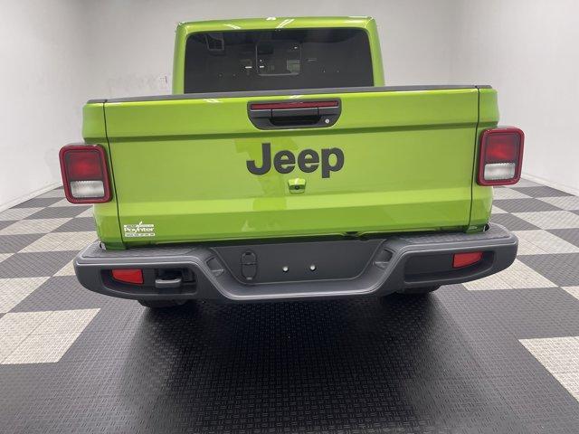 new 2025 Jeep Gladiator car, priced at $42,023