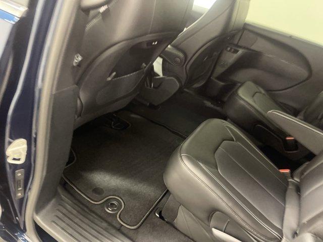 new 2025 Chrysler Pacifica car, priced at $40,247