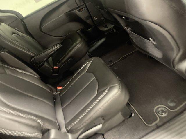 new 2025 Chrysler Pacifica car, priced at $40,247