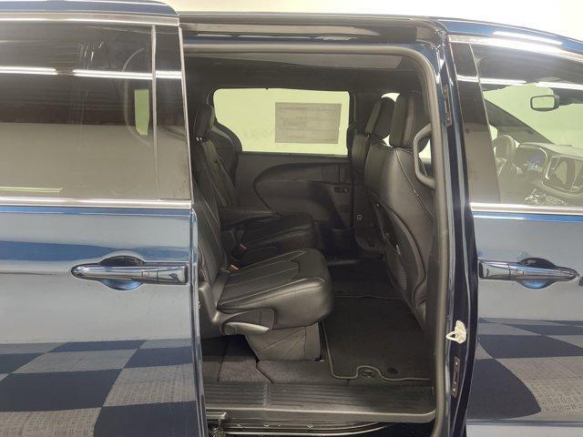new 2025 Chrysler Pacifica car, priced at $40,247