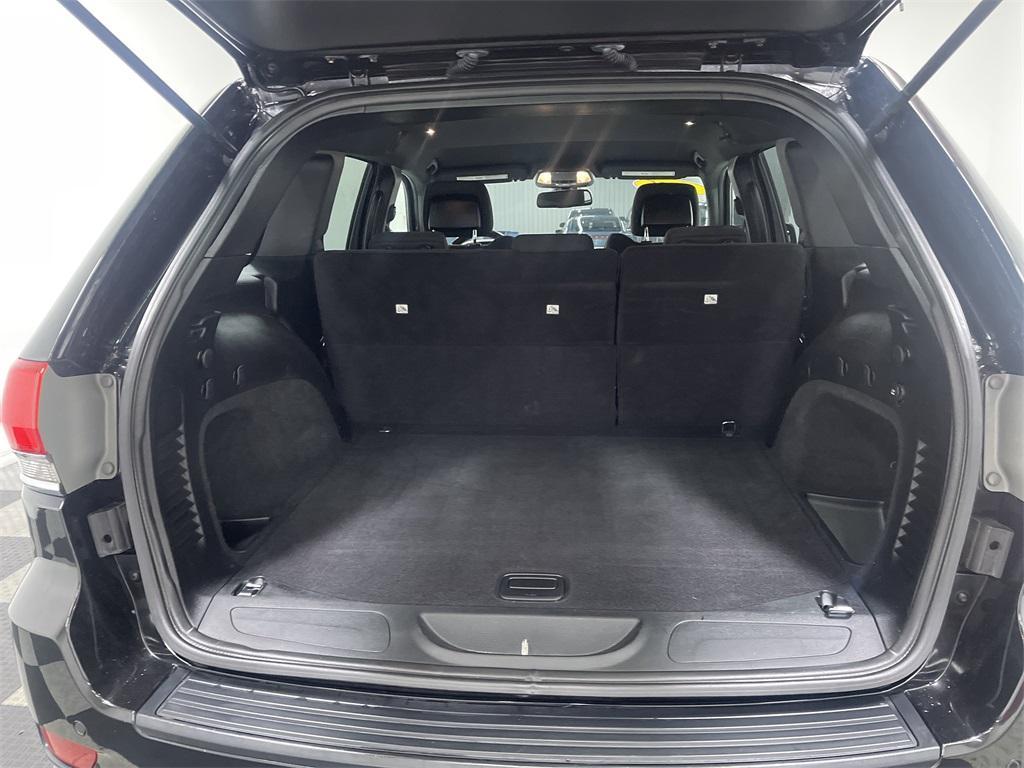 used 2016 Jeep Grand Cherokee car, priced at $14,289