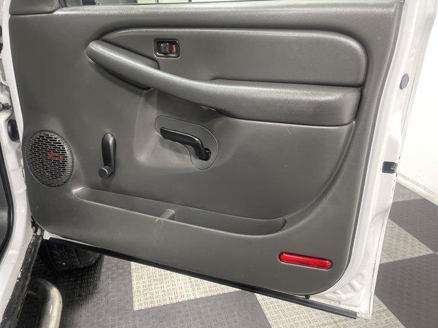 used 2003 Chevrolet Silverado 2500 car, priced at $10,407
