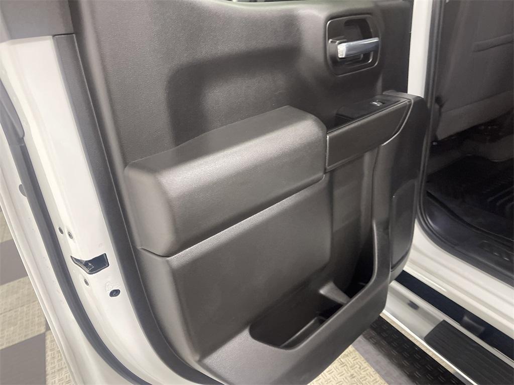 used 2022 Chevrolet Silverado 1500 Limited car, priced at $33,420