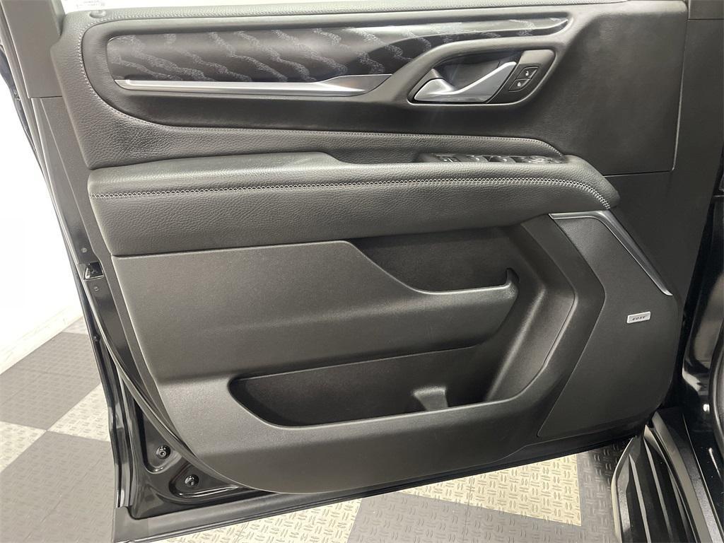 used 2022 GMC Yukon XL car, priced at $67,406