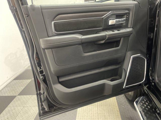 new 2025 Ram 2500 car, priced at $76,130