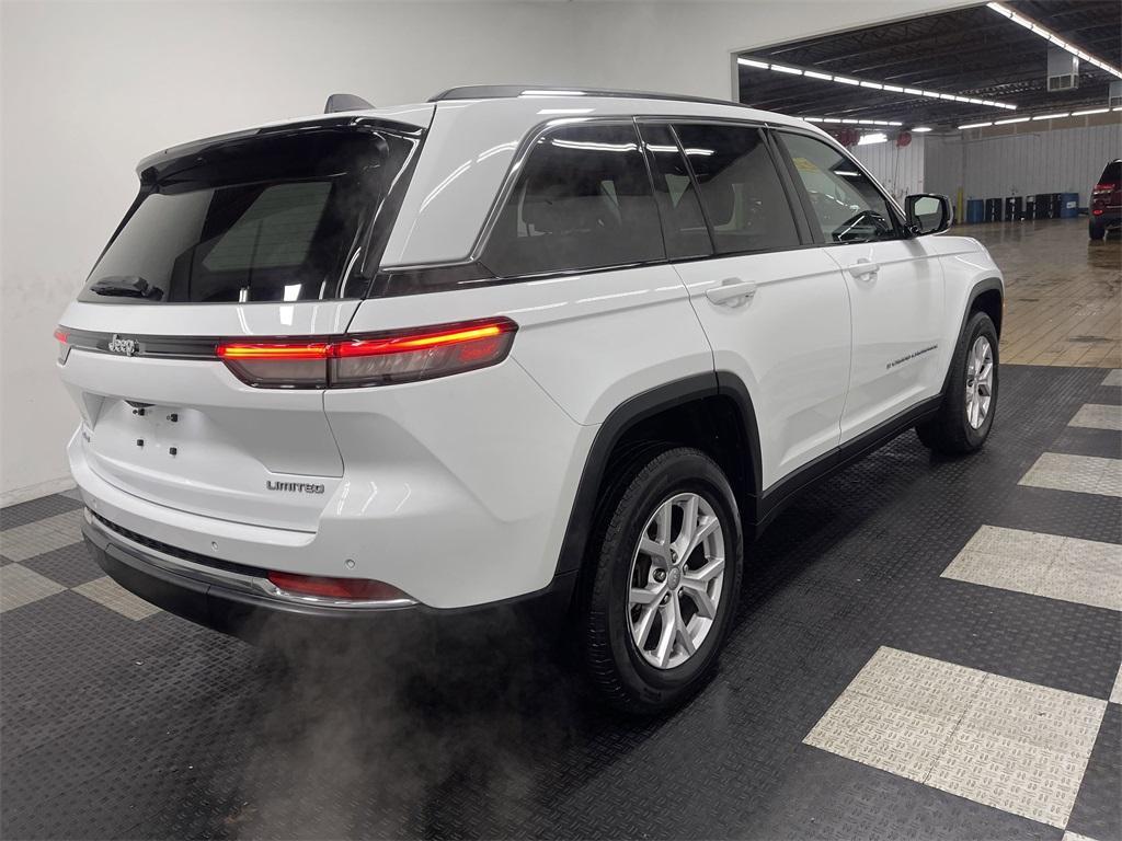 used 2022 Jeep Grand Cherokee car, priced at $34,835