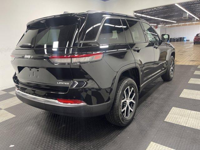 new 2025 Jeep Grand Cherokee car, priced at $48,071
