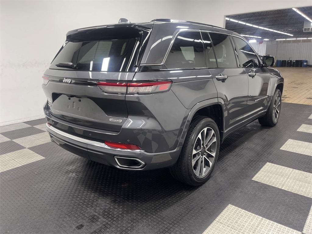 used 2022 Jeep Grand Cherokee car, priced at $40,384