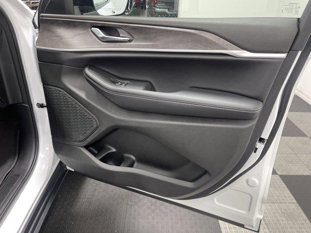 new 2025 Jeep Grand Cherokee L car, priced at $48,205