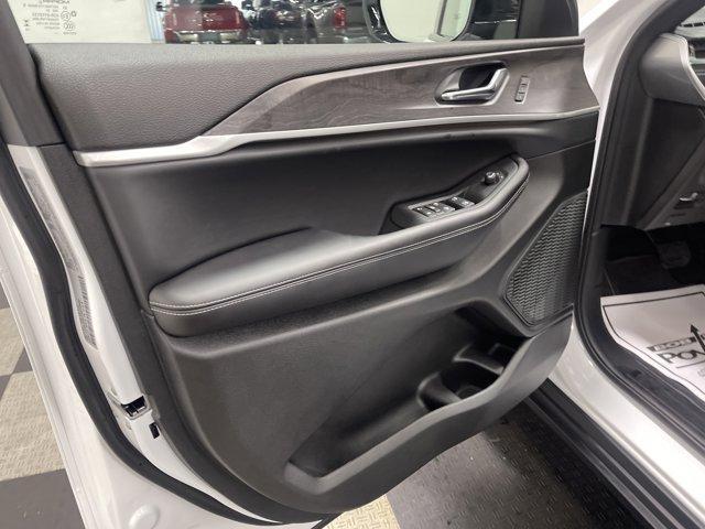 new 2025 Jeep Grand Cherokee L car, priced at $48,205