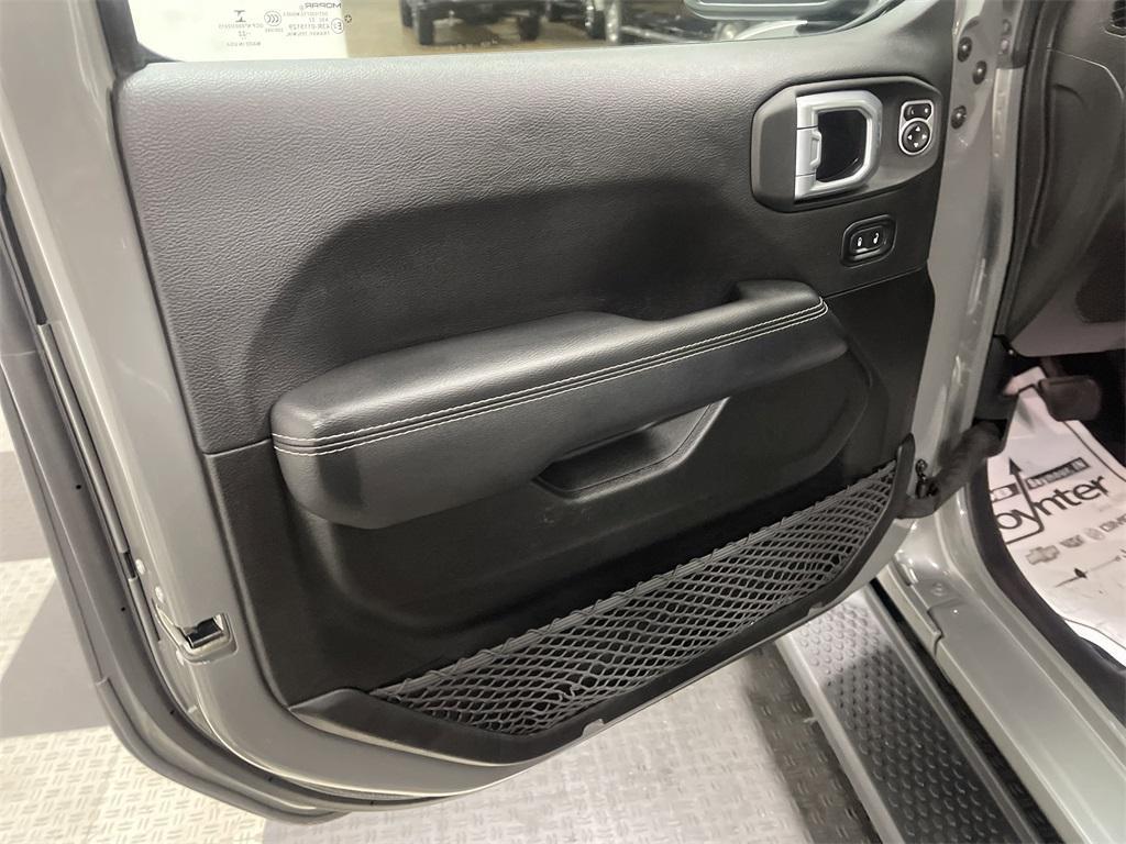 used 2022 Jeep Wrangler Unlimited car, priced at $34,295
