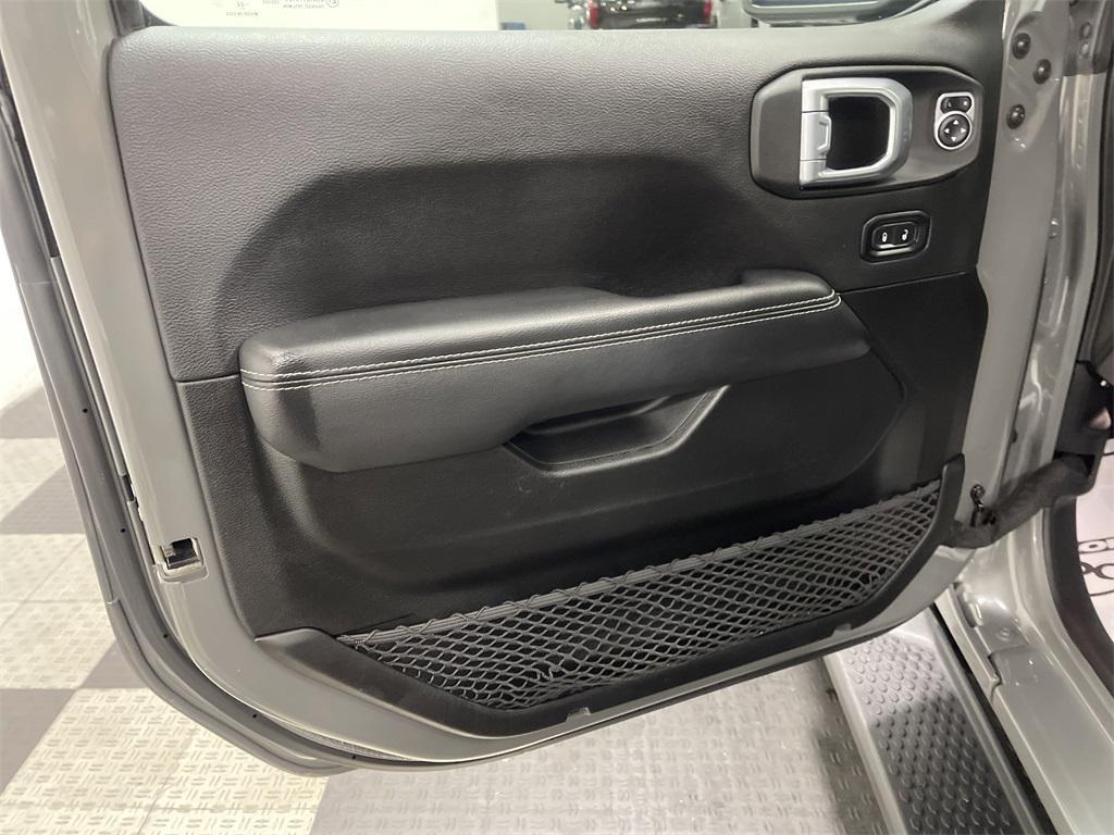 used 2022 Jeep Wrangler Unlimited car, priced at $31,279