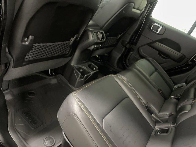new 2025 Jeep Gladiator car, priced at $44,327