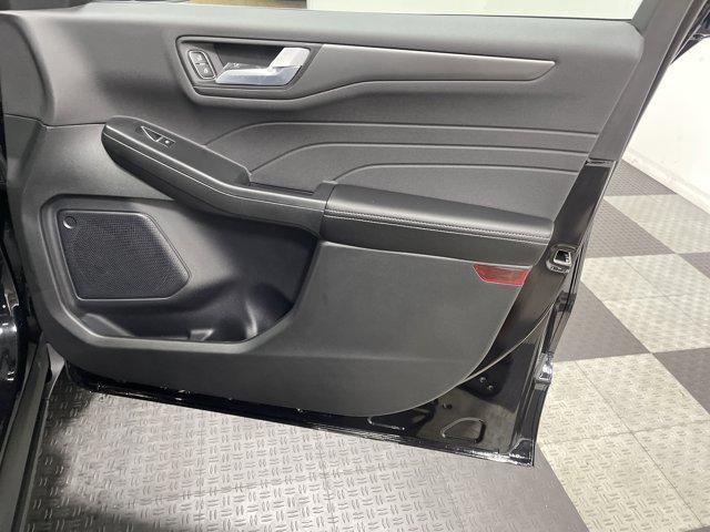 new 2025 Ford Escape car, priced at $31,867