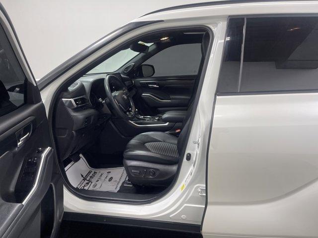 used 2021 Toyota Highlander car, priced at $30,521