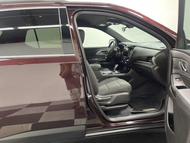 used 2023 Chevrolet Traverse car, priced at $31,628