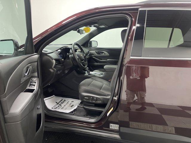 used 2023 Chevrolet Traverse car, priced at $31,628