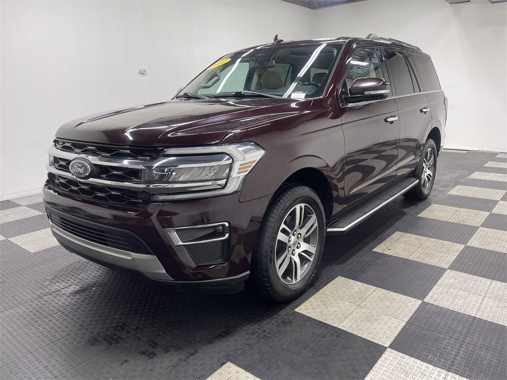 used 2023 Ford Expedition car, priced at $42,214
