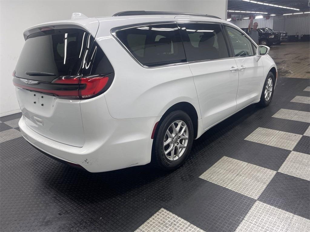 used 2022 Chrysler Pacifica car, priced at $20,898