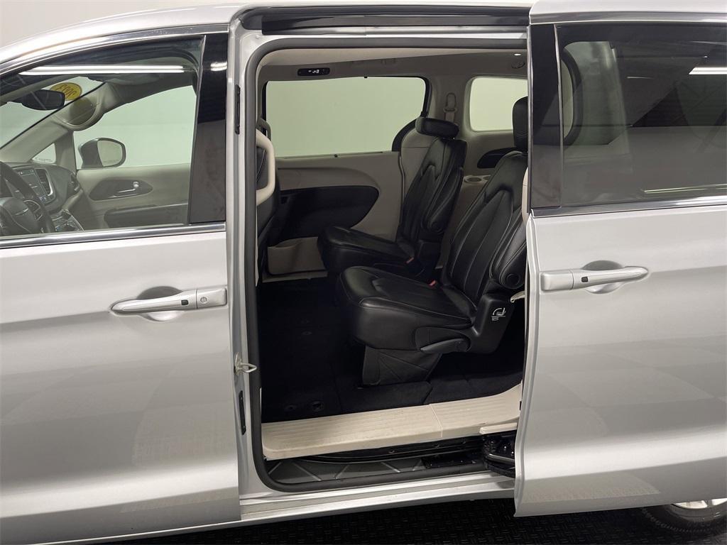 used 2023 Chrysler Pacifica car, priced at $23,925