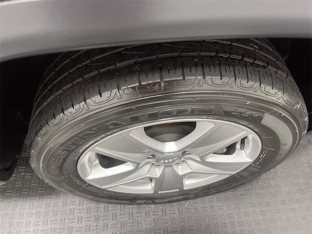 used 2022 Jeep Compass car, priced at $22,073