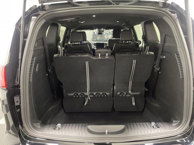 new 2025 Chrysler Voyager car, priced at $38,080