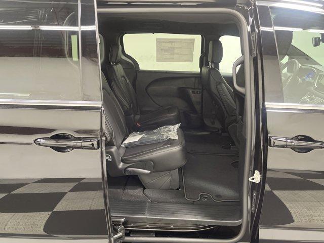 new 2025 Chrysler Voyager car, priced at $38,080