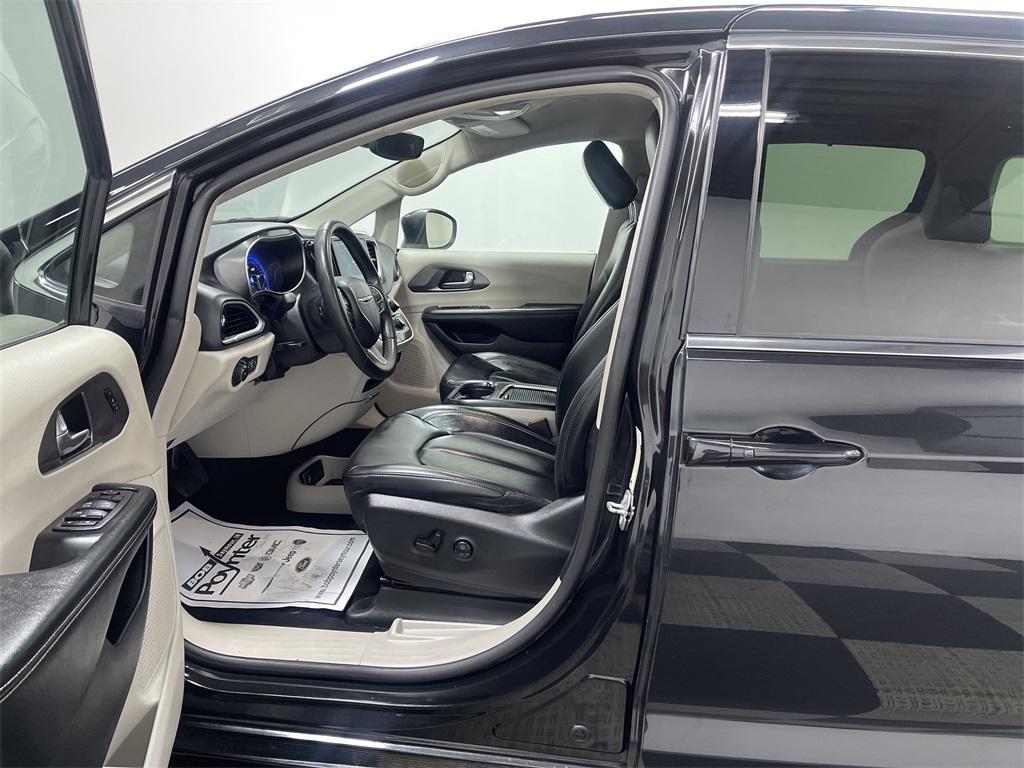 used 2023 Chrysler Pacifica car, priced at $24,466